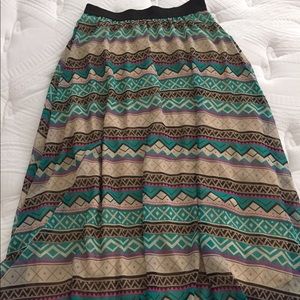 LuLaRoe Lucy Skirt